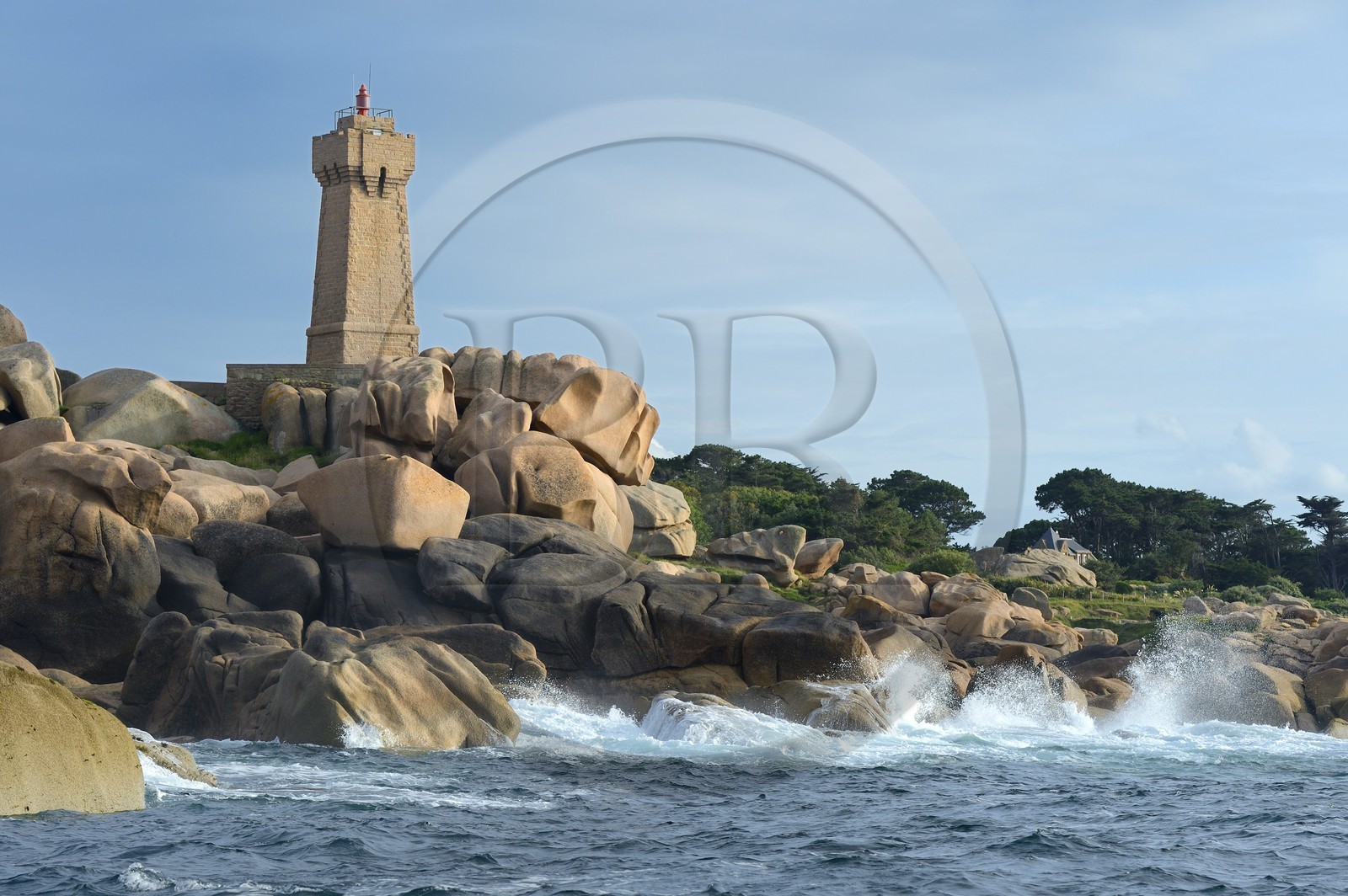 France, Cotes-d'Armor, Cote de Granit Rose (the Pink Granite coast), Perros Guirec, Ploumanach, Pointe de Squewel and Mean Ruz Lighthouse