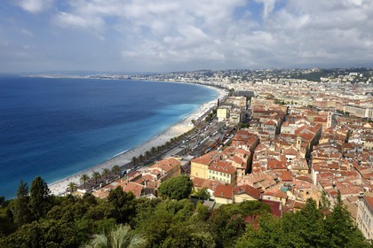 France, Alpes-Maritimes (06), Nice, la Baie des Anges, le vieux Nice et la Promenade des Anglais sur le bord de mer