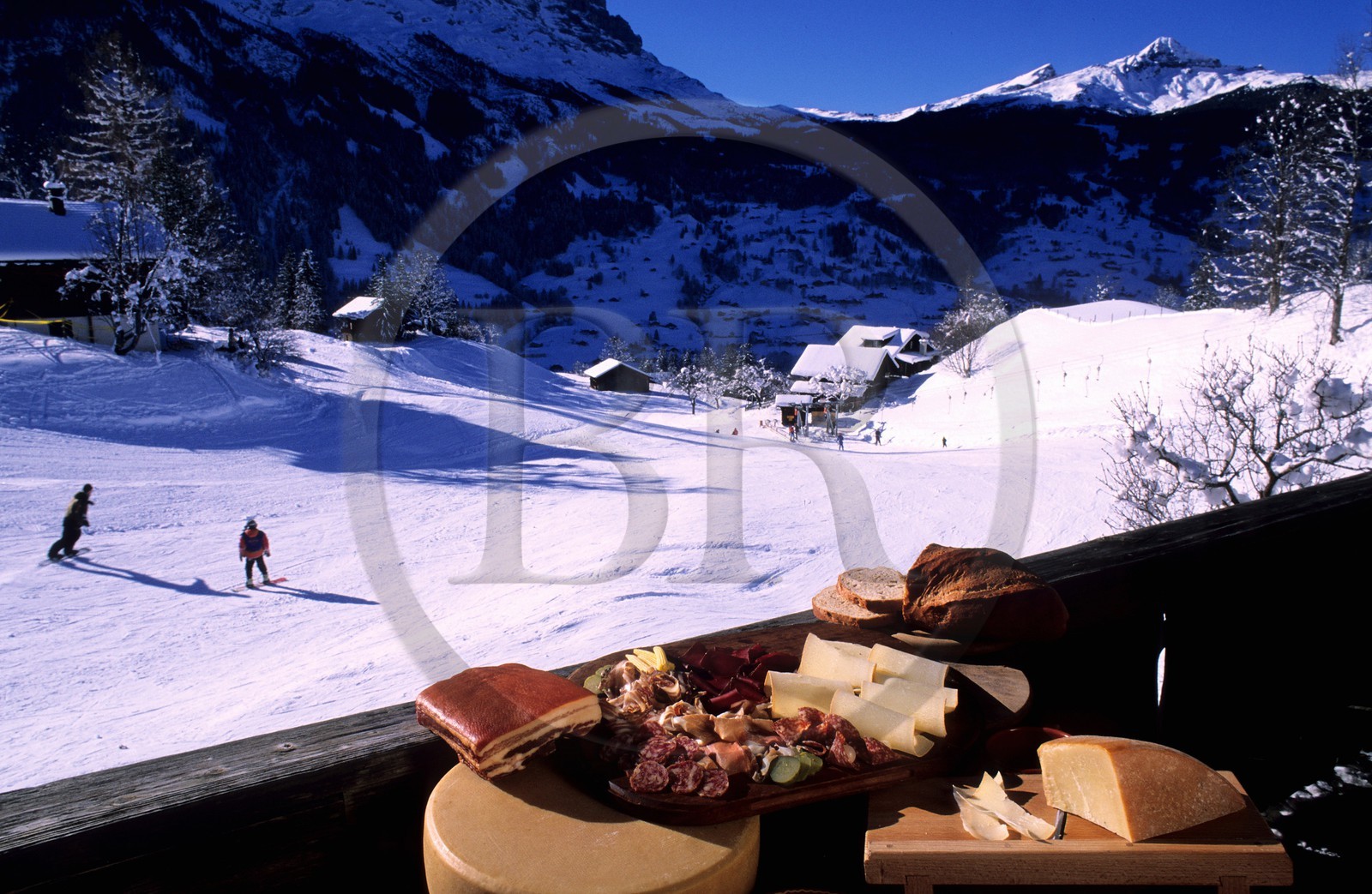 Switzerland, region of Bern (Bernese Oberland), tray of Swiss cheeses