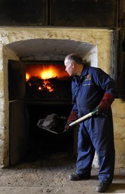 United Kingdom, Scotland, Orkney Islands, Kirkwall,  Highland Park whisky distillery, peat fire