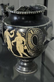 Italy, Tuscany, Val di Cecina, Volterra, Museo Etrusco Guarnacci (Guarnacci Etruscan Museum), vase representing an erotic figure