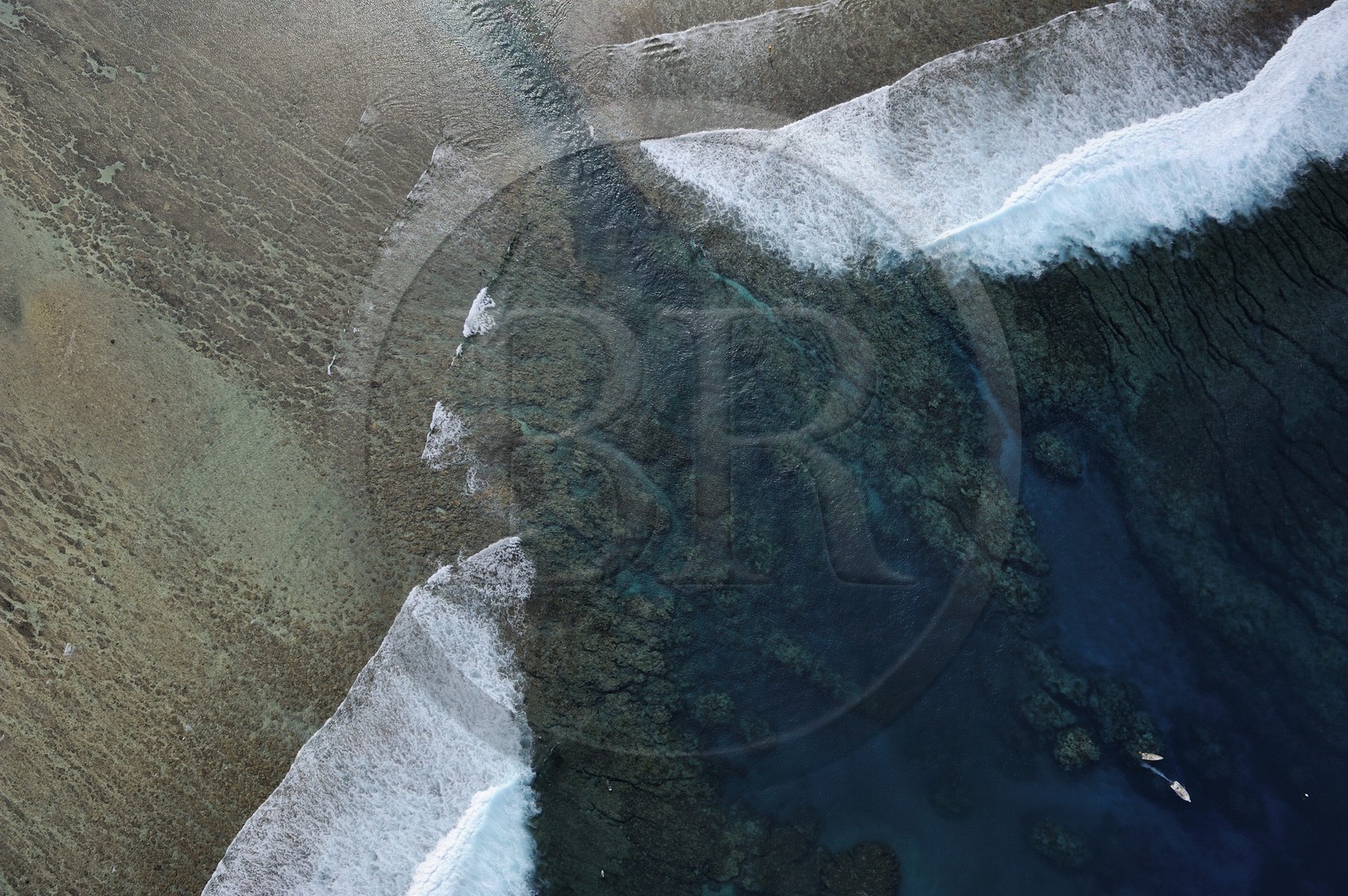 France, Reunion Island (French overseas department), West Coast, Saint Gilles les Bains lagoon, the Hermitage channel at l'Ermitage les Bains (aerial view)