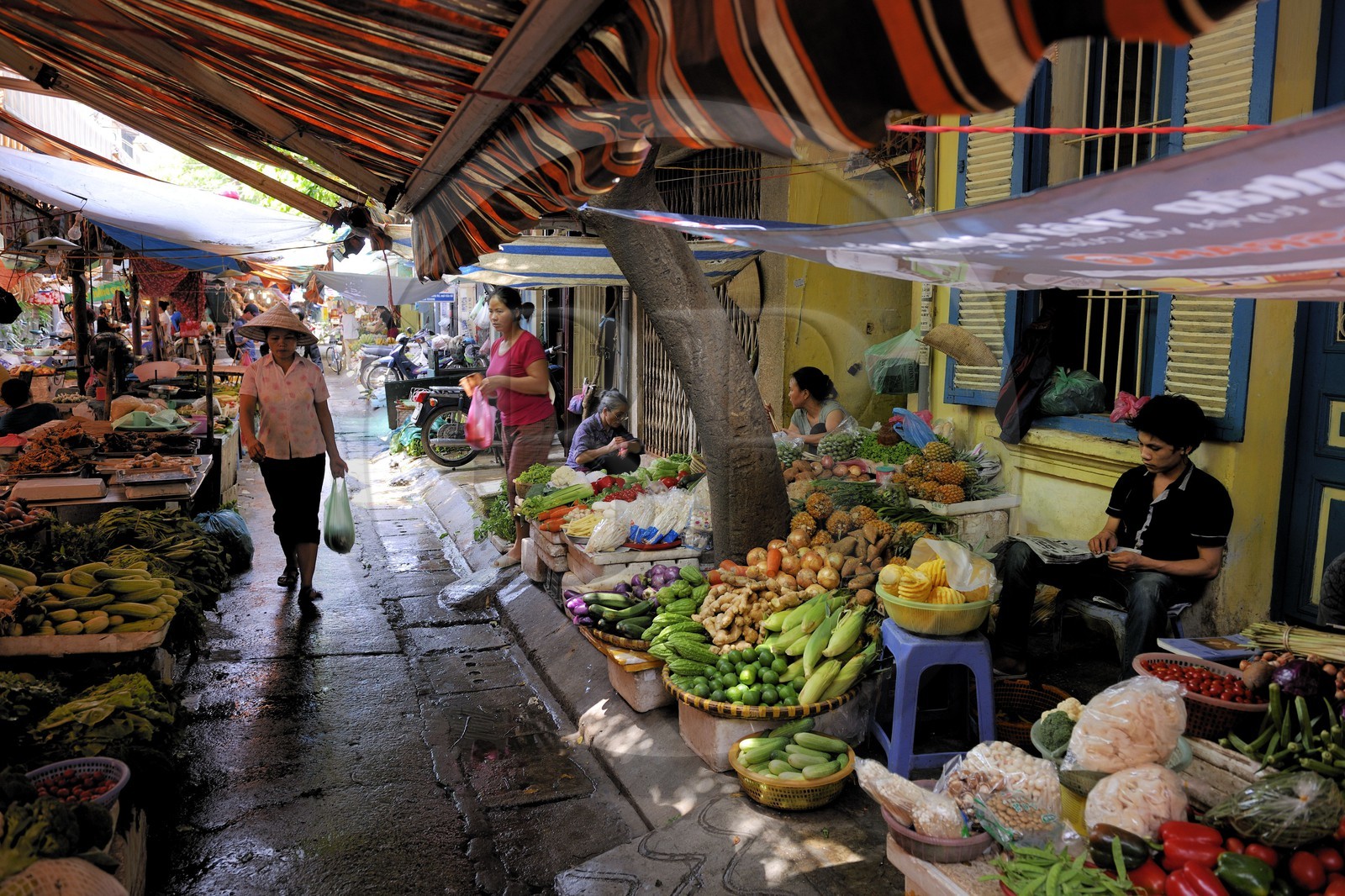 Vietnam, Hanoï, quartier des 36 rues dans la vieille ville, marché Hang Be