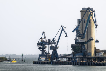 France, Morbihan (56), Lorient, port de commerce