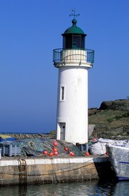 France, Morbihan (56), Belle-île, phare a l' entrée du port de Sauzon