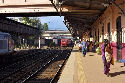 Sri Lanka, Colombo, gare de Maradana