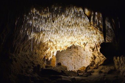 France, Dordogne, Perigord Vert, Villars, Villars Cave, concrétions dans les grottes