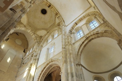 France, Saône et Loire (71), ancienne abbaye de Cluny, sous le clocher de l'eau bénite (mention obligatoire RMN)
