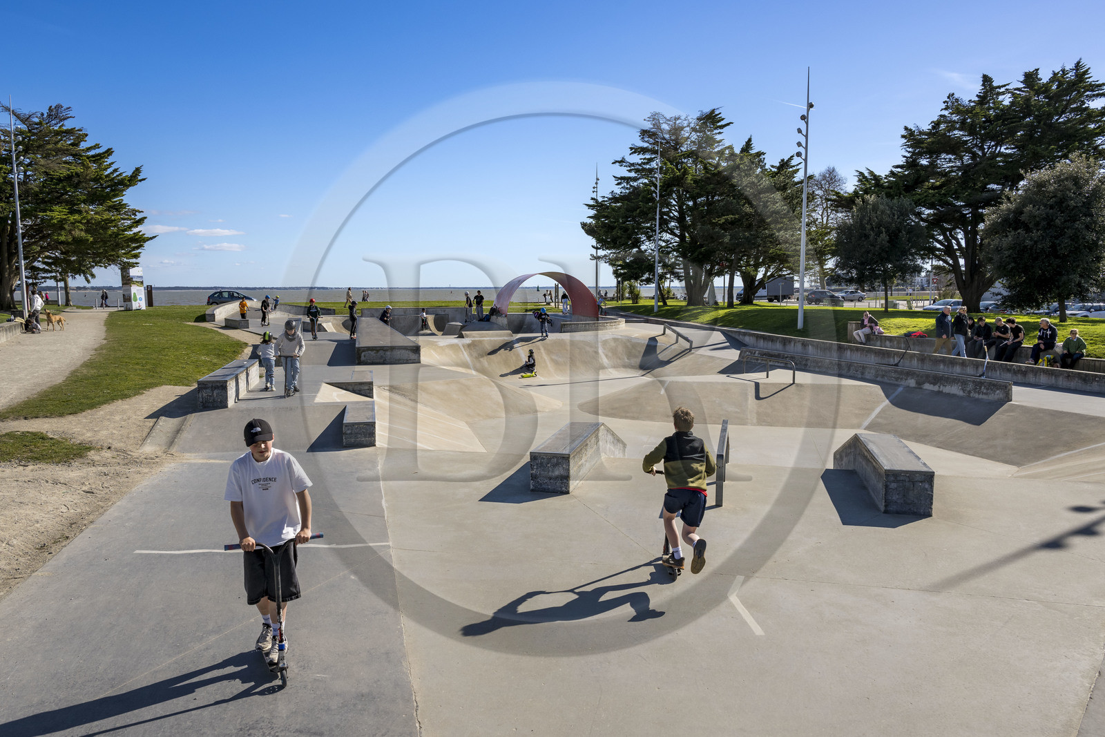 France, Loire-Atlantique (44), Saint-Nazaire, skatepark pour débutants boulevard Albert 1er en bordure du front de mer France, Loire-Atlantique (44), Saint-Nazaire, skatepark pour débutants boulevard Albert 1er en bordure du front de mer