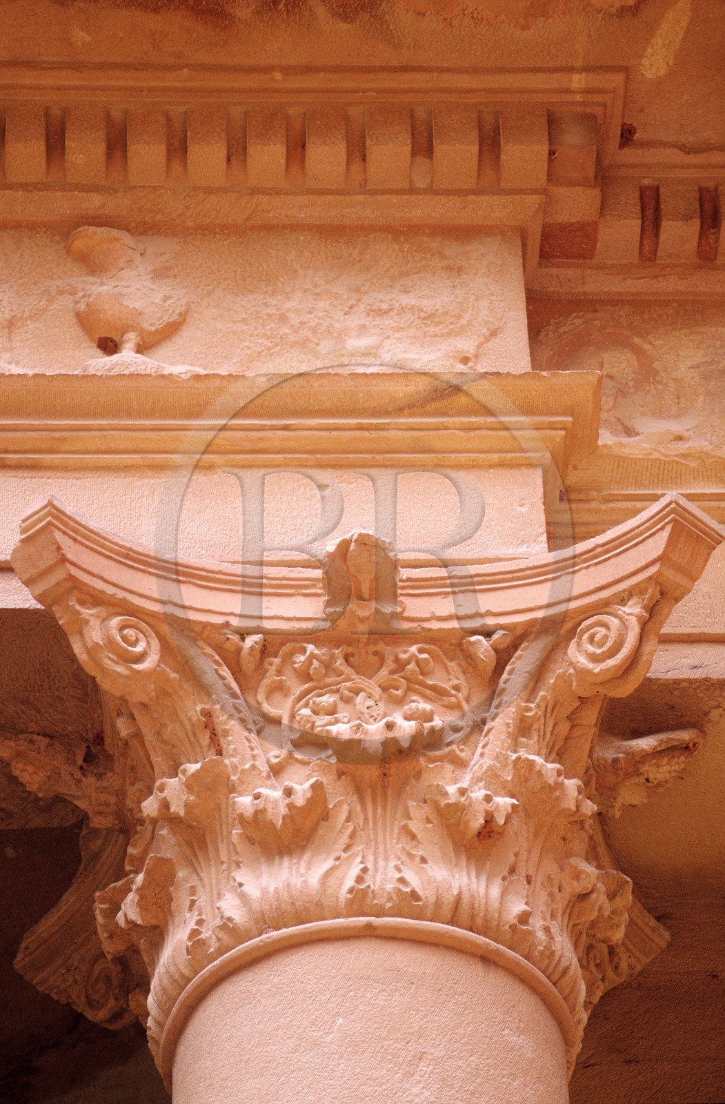 Jordanie, Petra, détail du Khazneh (le trésor) à la sortie du Sîq