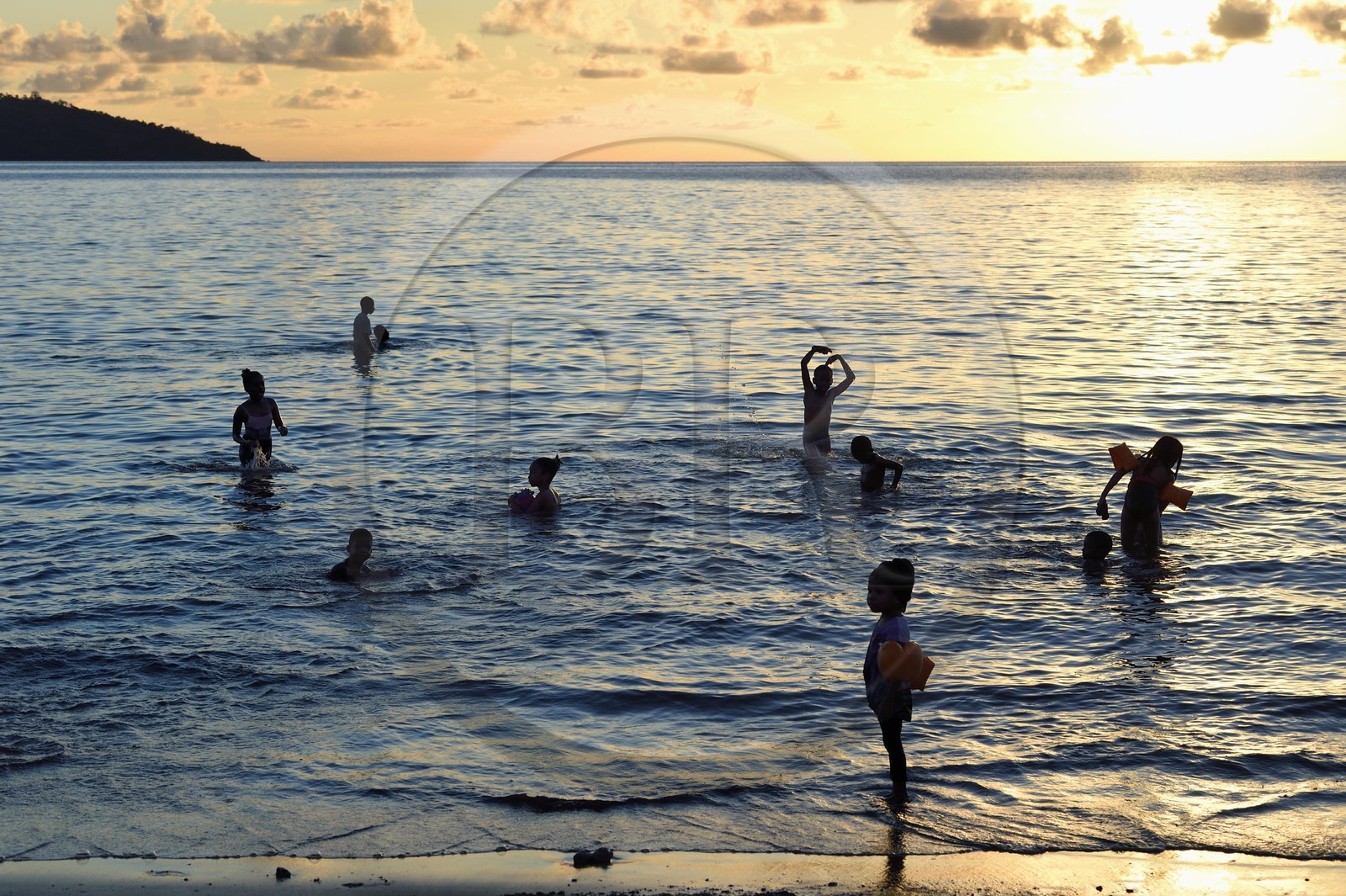 France, Ile de Mayotte, Grande-Terre, Sada, Tahiti plage (Mtsagnougni) dans la baie de Bouéni