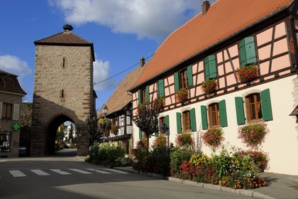 France, Bas Rhin, North Gate of Dambach-la-ville