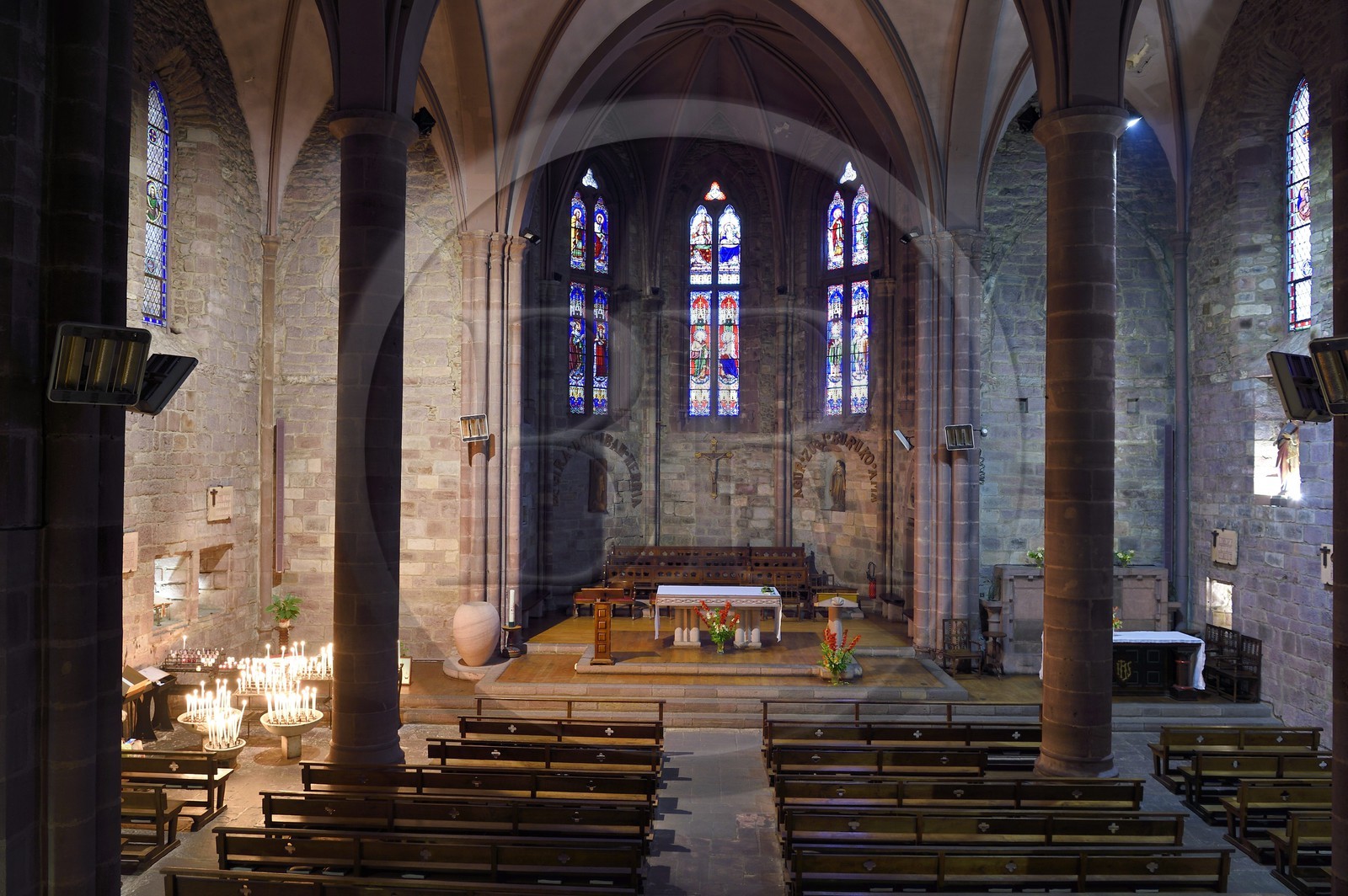 France, Pyrénées-Atlantiques (64), Pays-Basque, Saint-Jean-Pied-de-Port, église de l'Assomption ou Notre-Dame du Bout du Pont