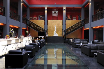 France, Seine Maritime, Rouen, place de la Pucelle, Hôtel de Bourgtheroulde built in the first half of the sixteenth century, today a luxury hotel