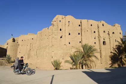Iran, Province d'Ispahan, désert du Dasht-e Kavir, région de Khur et Biabanak, Bayazeh, l'ancien chateau qui pouvait abriter les habitants de la ville en cas d'attaque dans ses 700 chambres