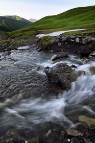 France, Alpes-de-Haute-Provence (04), Parc National du Mercantour, Val d'Allos, cirque de Sestrière au pied du massif des Trois Evêchés, les sources du Verdon
