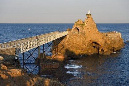 France, Pyrénées-Atlantiques (64), Pays-Basque, Biarritz, le Rocher de la Vierge