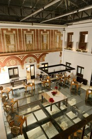 Espagne, Andalousie, Cordoue, hotel Hospes Palacio del Bailio, vestiges de l'ancienne maison romaine sous la salle de restaurant