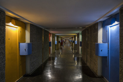 France, Bouches-du-Rhône (13), Marseille, oeuvre architecturale de Le Corbusier, classée Patrimoine Mondial de l'UNESCO, la Cité Radieuse par l'architecte Le Corbusier, rue intérieure
