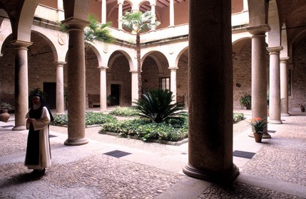 Spain, Estrémadura, Trujillo, inside a palace