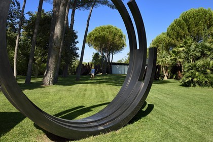 France, Var, Le Muy, Fondation Bernar Venet, metal arches by Bernar Venet scattered in the park