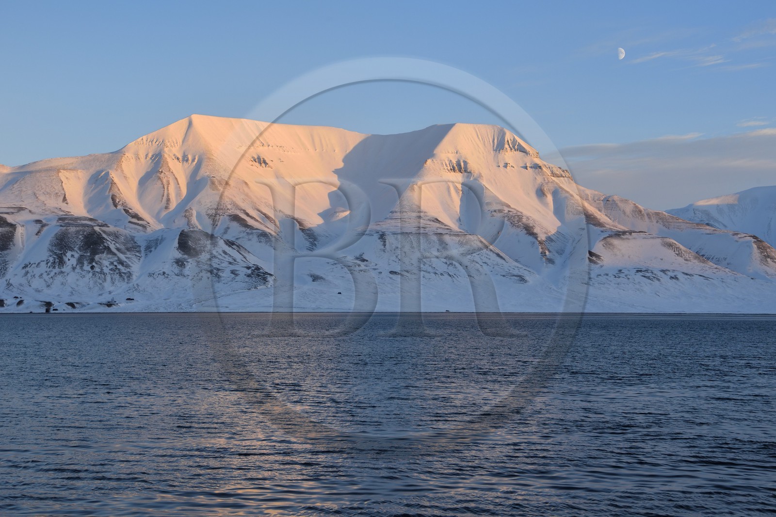 Norvège, Svalbard, Spitzberg, Longyearbyen, Adventfjorden