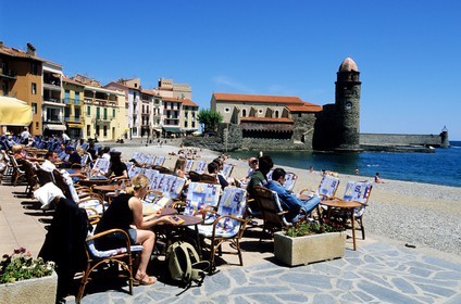 France, Pyrénées-Orientales (66), Collioure, la plage du petit port et Notre-Dame-des-Anges