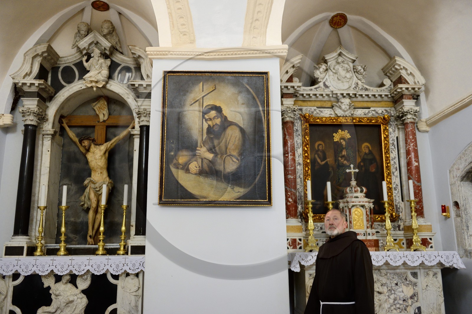 Croatie, Dalmatie, Parc national de Krka, monastère franciscain de l’îlot Visovac, portrait de Saint François d'Assise dans l'église