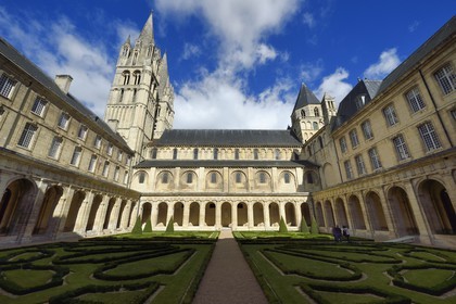 France, Calvados, Caen, the Abbaye aux Hommes (Men's Abbey), the cloister and the Saint-Etienne church