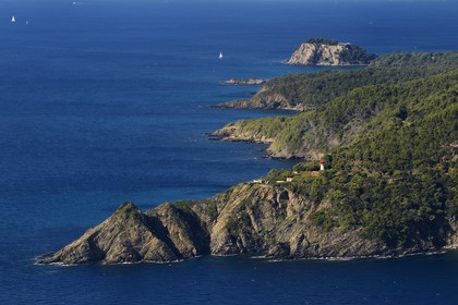 France, Var, Corniche des Maures, Bormes les Mimosas, Brégancon Fort (aerial view)