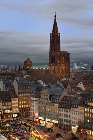 France, Bas Rhin, Strasbourg, old town listed as World Heritage by UNESCO, place Kleber at Christmas and the cathedral