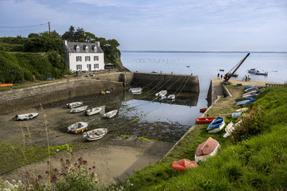 France, Morbihan (56), Ile de Groix, le petit Port Lay