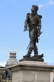France, Haut-Rhin (68), Colmar, place Rapp, le Monument Rapp réalisé en 1854 par Auguste Bartholdi