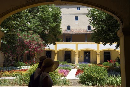 France, Bouches du Rhone, Arles, Espace Van Gogh, former Hotel Dieu (hospital)