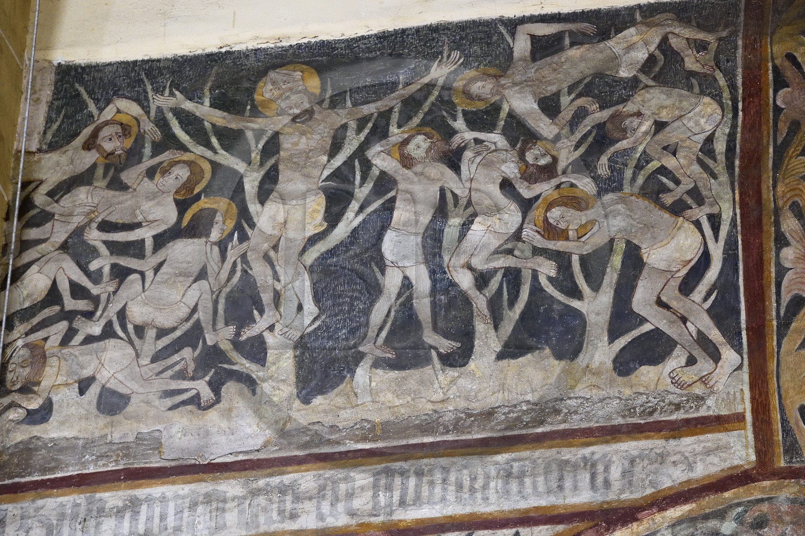 Roumanie, Transylvanie, Medias, l'une des sept villes saxonnes fortifiées, l'église fortifiée Sfanta Margareta (Sainte Marguerite), fresque des 10000 martyrs, scènes d'empalements