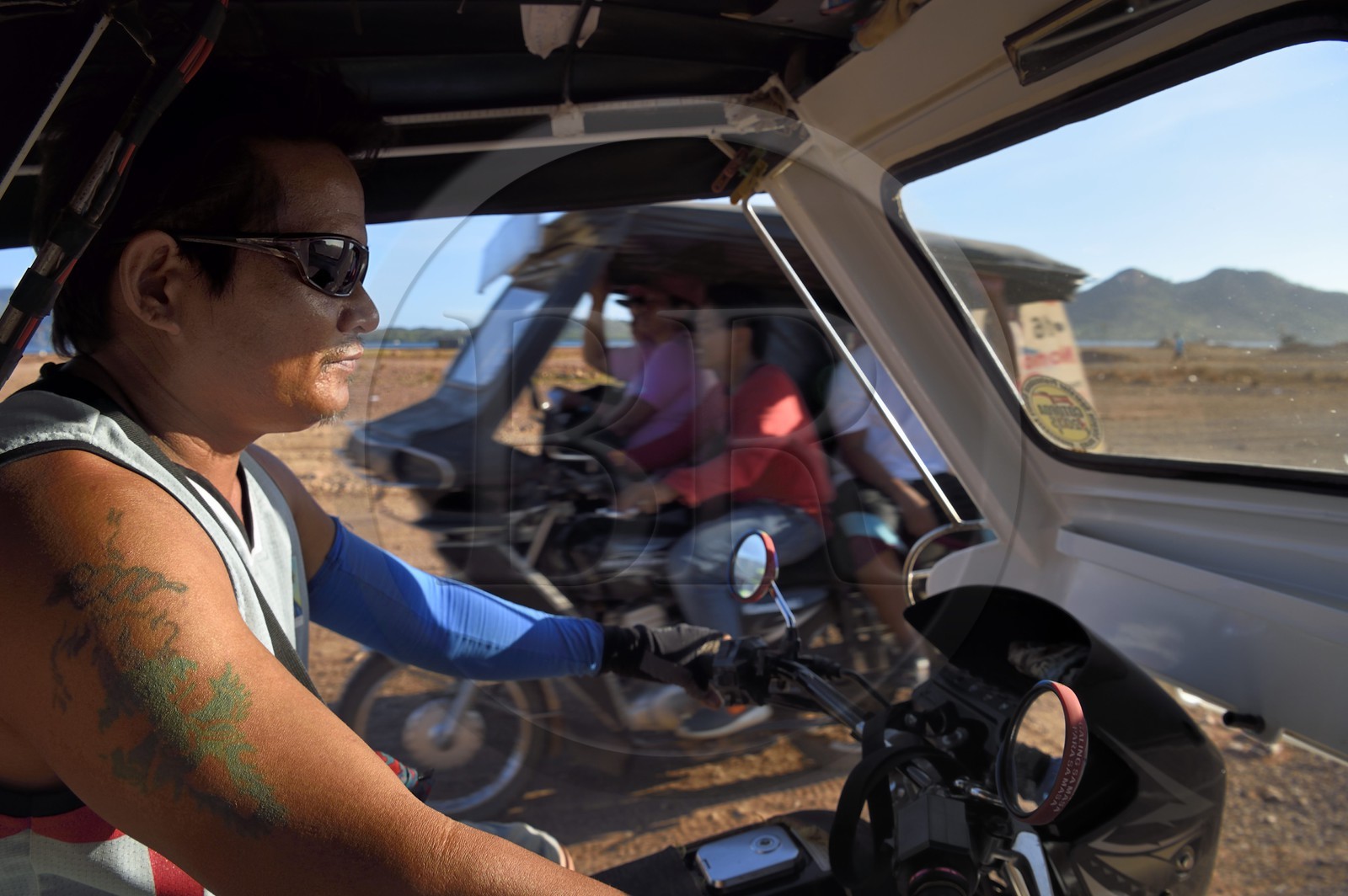 Philippines, Calamian Islands dans le nord de Palawan, Busuanga Island, ville de Coron, tricycle moto-taxi
