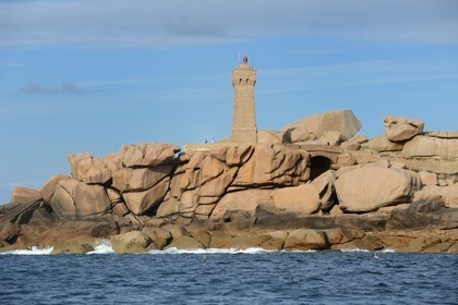 France, Cotes-d'Armor, Cote de Granit Rose (the Pink Granite coast), Perros Guirec, Ploumanach, Pointe de Squewel and Mean Ruz Lighthouse