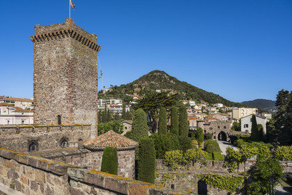 France, Alpes-Maritimes, Mandelieu La Napoule, castle of La Napoule (12th-19th century) and its park labeled Remarkable Garden (aerial view)