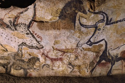 France, Dordogne, Perigord Noir, Vezere Valley, Montignac sur Vezere, Lascaux II caves, reconstitution of the prehistoric site and decorated cave listed as World Heritage by UNESCO, Aurochs Horses and Deer