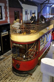 Royaume-Uni, Irlande du Nord, Cultra près de Belfast, Ulster Folk and Transport Museum, tramway du début XXème siècle