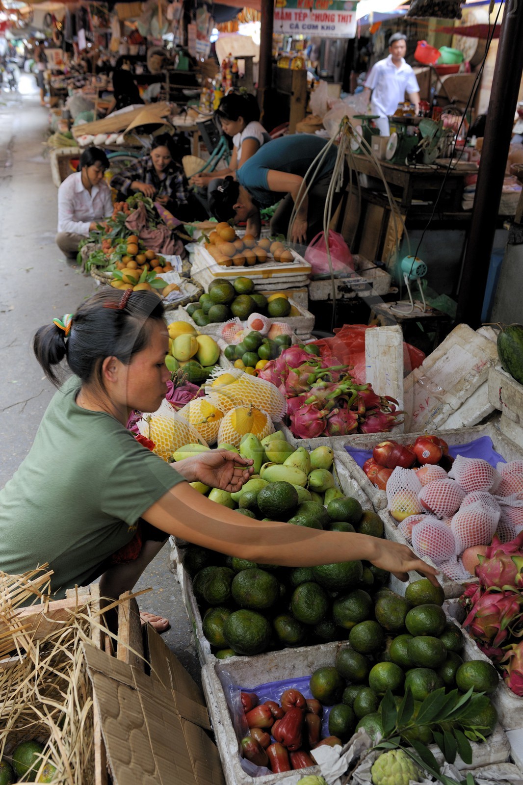 Vietnam, Hanoï, quartier des 36 rues dans la vieille ville, marché Hang Be