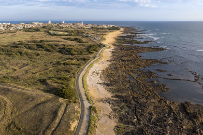 France, Vendee, Les Sables d'Olonne, Paracou beach (aerial view)