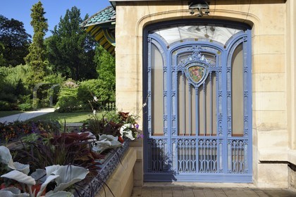 France, Meurthe-et-Moselle, Nancy, Ecole de Nancy Museum in the former estate of Eugene Corbin, stained glass window on the front door