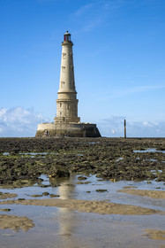 France, Gironde, Verdon sur Mer, rocky plateau of Cordouan at low tide, lighthouse of Cordouan, listed as World Heritage by UNESCO
