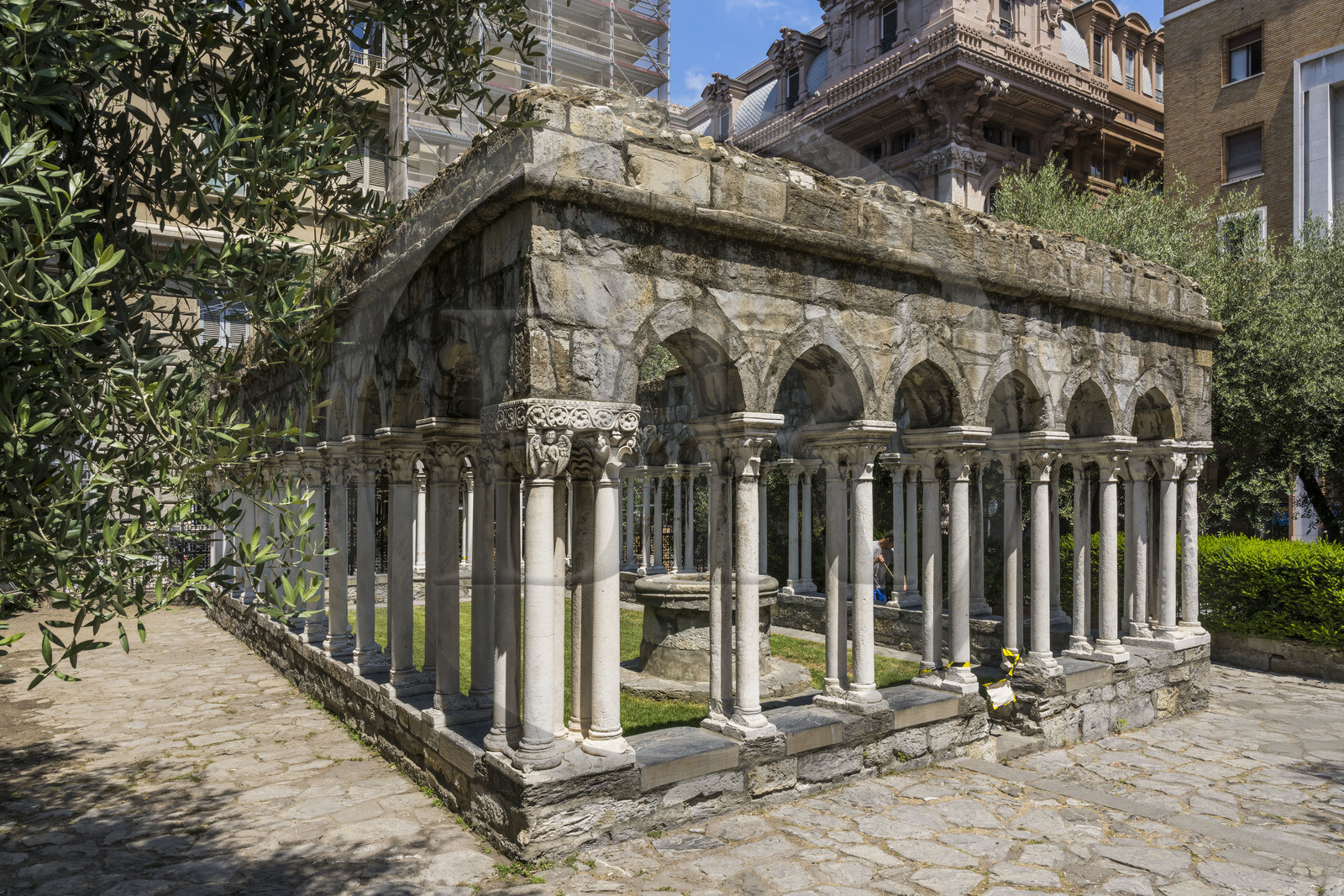 Italy, Liguria, Genoa, cloister dating from the 12th century of the former convent of Saint André