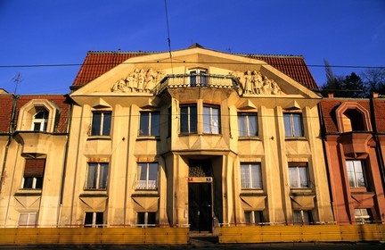 République Tchèque, Prague, Vysehrad, maison pour trois familles de l' architecte J. Chochol dans la rue Rasinovo Nabrezi