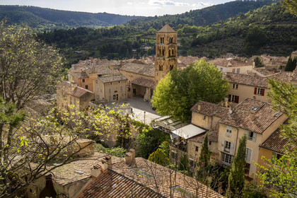 France, Alpes de Haute Provence, Parc Naturel Régional du Verdon, village of Moustiers Sainte Marie, labelled Les Plus Beaux Villages de France (The Most Beautiful Villages of France), the Notre-Dame-de-l'Assomption church with its 12th century bell tower