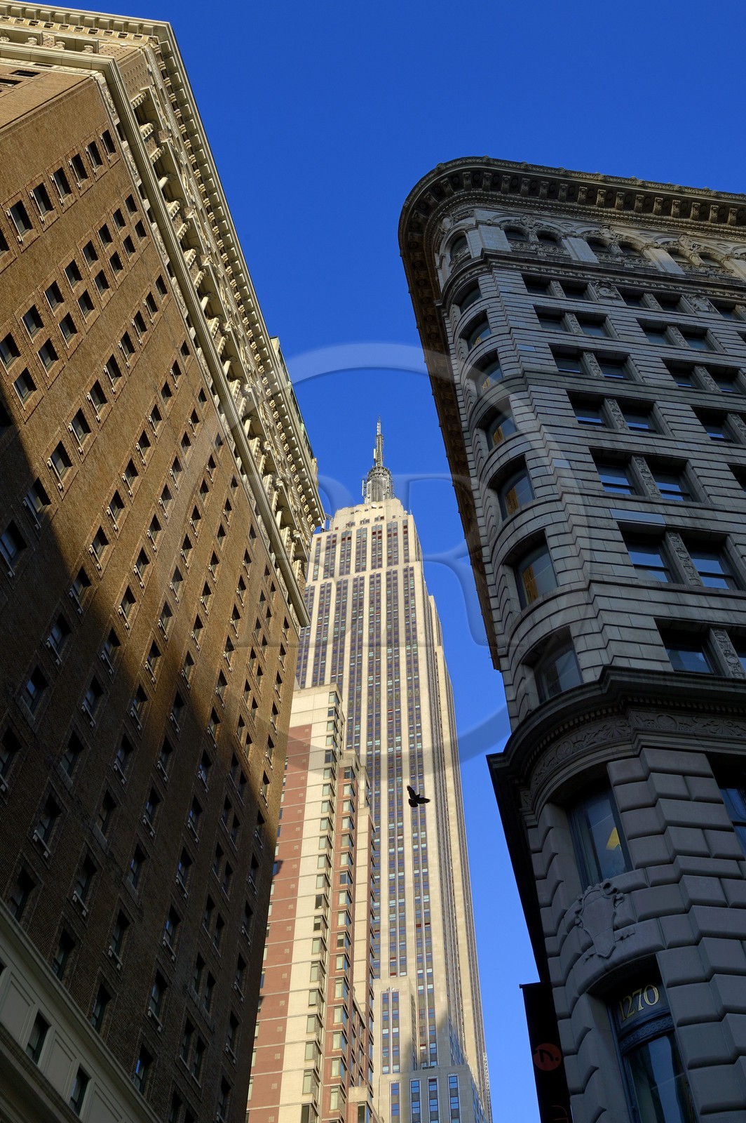Etats-Unis, New York, Manhattan, Midtown, l'Empire State Building et buildings de la 6th Avenue - Avenue of the Americas