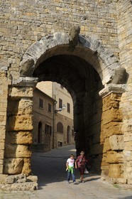 Italy, Tuscany, Val di Cecina, Volterra, Porta all'Arco is the only preserved gate of the etruscan enclosure of the fourth century BC
