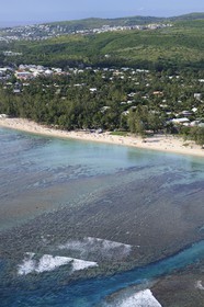 France, Reunion Island (French overseas department), Saint Gilles les Bains lagoon beach, l'Ermitage les Bains (aerial view)